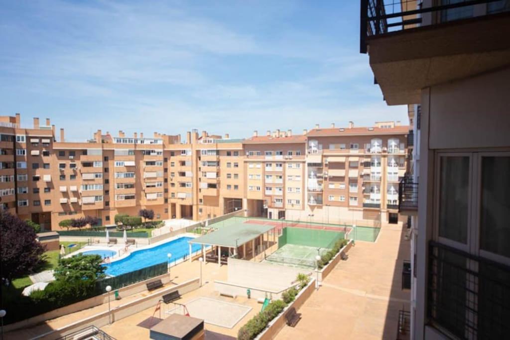 Las Retamas, Alcorcón Buitenkant foto